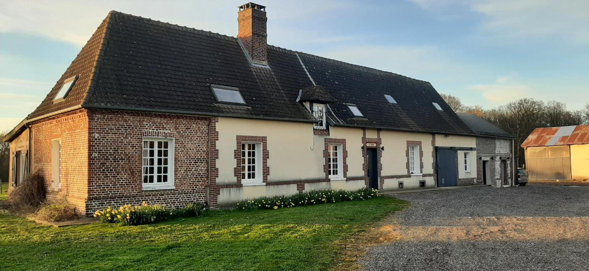 Le Thuit - F2 Plain Pied Tout Equipe A La Ferme Charleval  Екстериор снимка